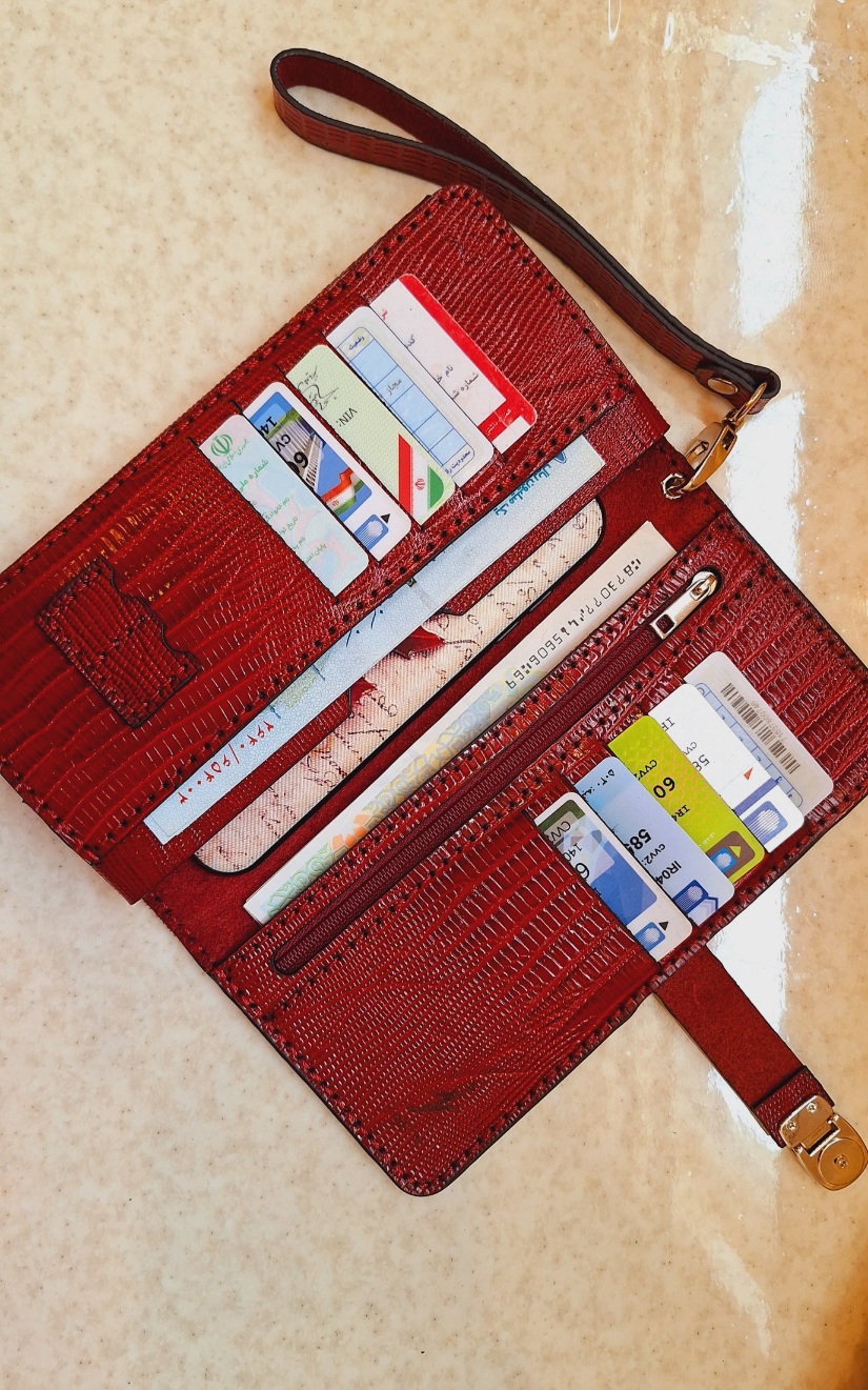 زرشکی جگری لیزارد